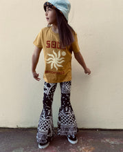 Load image into Gallery viewer, Batik Bells - Black