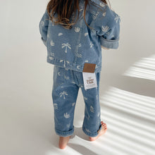 Load image into Gallery viewer, Trucker Jacket - Cali Print Denim