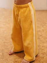 Load image into Gallery viewer, Bon Voyage Relaxed Pants Terry Towel - Golden Cream