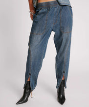Load image into Gallery viewer, USED BLUE DENIM FLIGHT PANTS
