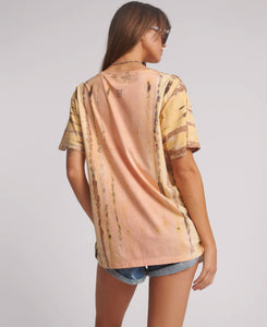 Its Juicy In Jamaica Boyfriend Tee - Peach