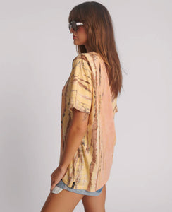 Its Juicy In Jamaica Boyfriend Tee - Peach