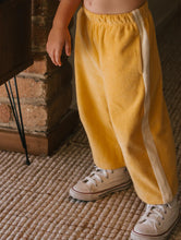 Load image into Gallery viewer, Bon Voyage Relaxed Pants Terry Towel - Golden Cream