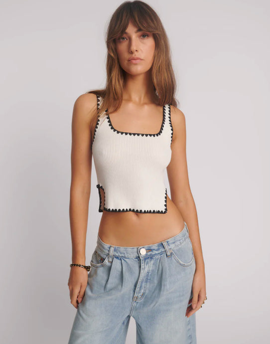 Knitted Scallop Tank Top - Cream