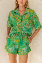 Load image into Gallery viewer, Tropic Shirt - Clover