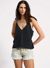 Load image into Gallery viewer, Deep V Front Singlet - Black