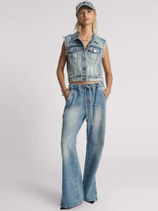 Cropped Denim Trucker Denim Vest - Acid Blue