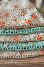 Load image into Gallery viewer, Cream Daisy Bodysuit