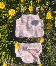 Load image into Gallery viewer, Baby Crochet Bloomers
