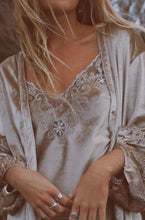 Load image into Gallery viewer, Hendrix Jacket - Champagne