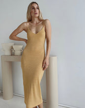Load image into Gallery viewer, Mackenzie Midi - Gold