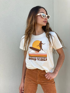 Good Vibes tee - Butter