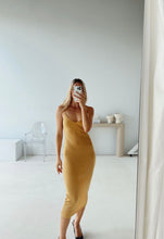 Load image into Gallery viewer, Mackenzie Midi - Gold