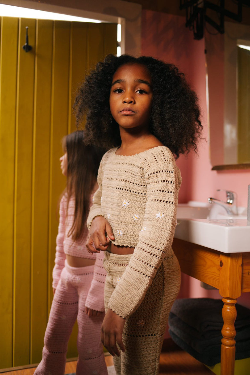 Daisies All Over Crochet Set - Almond