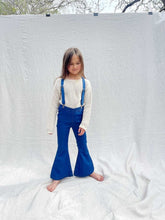 Load image into Gallery viewer, Farah Flare Jean - Future Blue