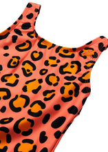 Load image into Gallery viewer, Calico Crab - Salmon