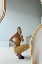 Load image into Gallery viewer, Mackenzie Midi - Gold