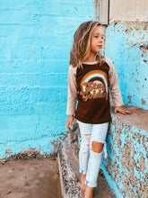 Load image into Gallery viewer, STAY GOLDEN Raglan tee - Brown